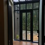 Dereva Chalet Yablunytsya