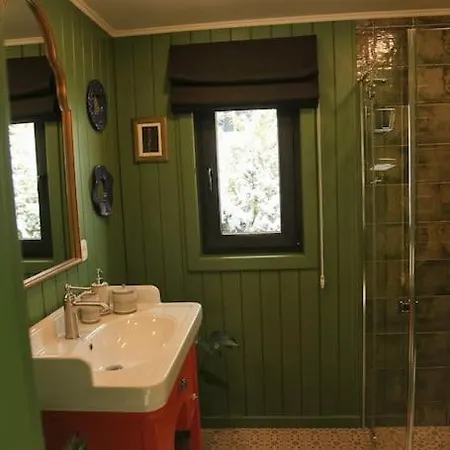 Dereva Chalet
