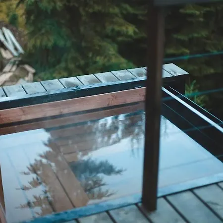 Dereva Шале Яблоница